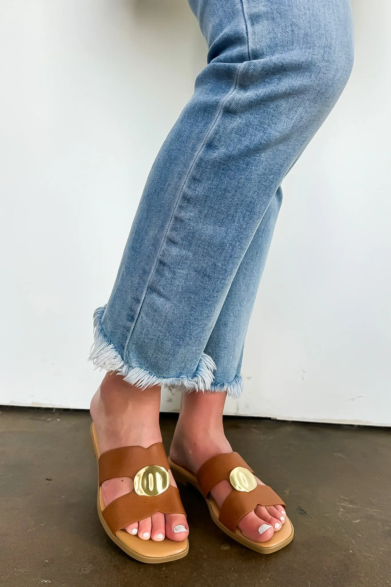 Aelin Coin Cutout Sandal