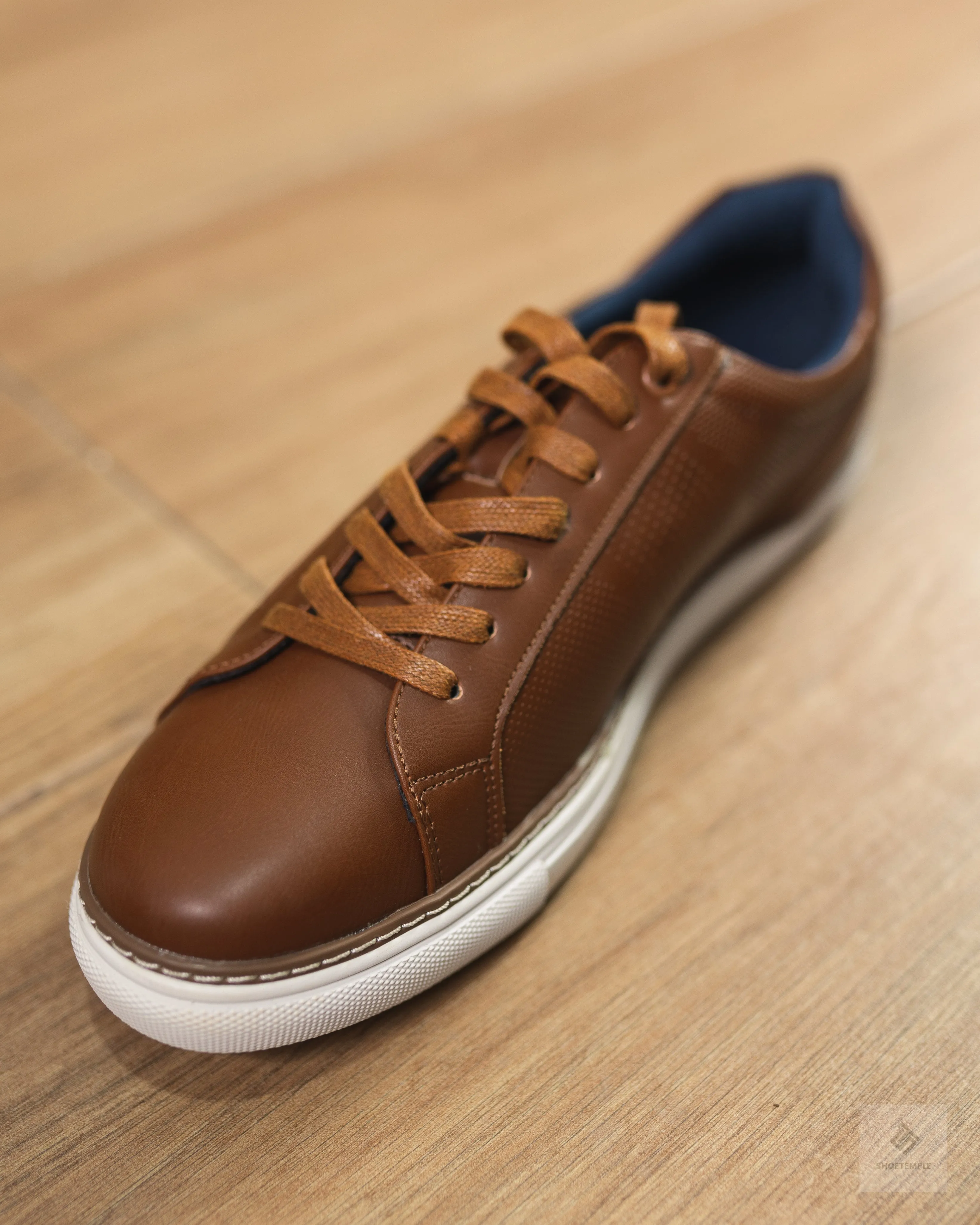 Julius Marlow Quincy Low Sneakers