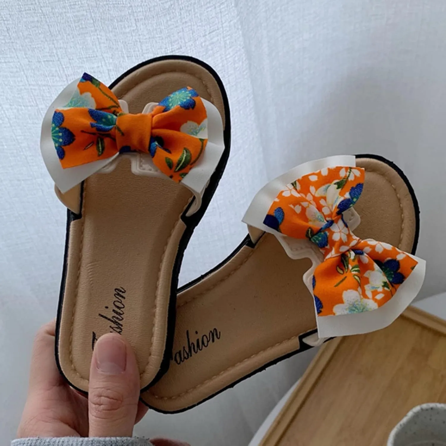 Little Girls Toddler Sandals Children Slippers Fashionable and Versatile Exaggerated Butterfly House Shoes for Kids