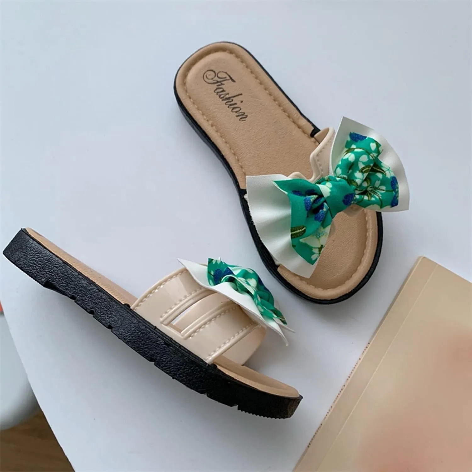 Little Girls Toddler Sandals Children Slippers Fashionable and Versatile Exaggerated Butterfly House Shoes for Kids
