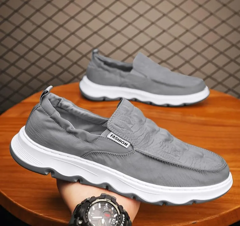 Men's Relaxed-Fit Slip-On Loafer, Canvas Loafers with Arch Support, Outdoor Walking Slippers Shoes