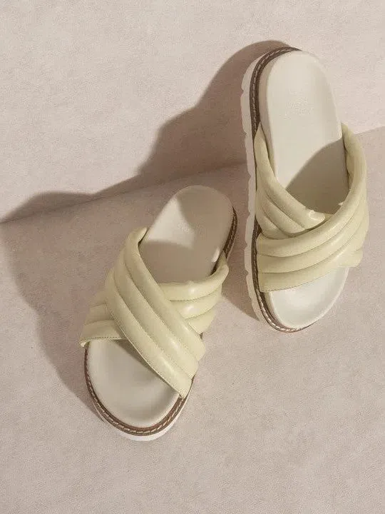 OASIS SOCIETY Lime all the Way Grace Puffed Strap Slides