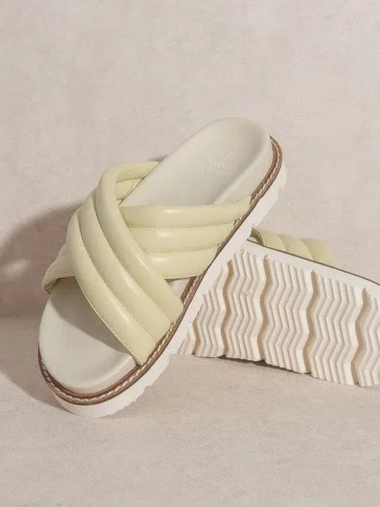 OASIS SOCIETY Lime all the Way Grace Puffed Strap Slides