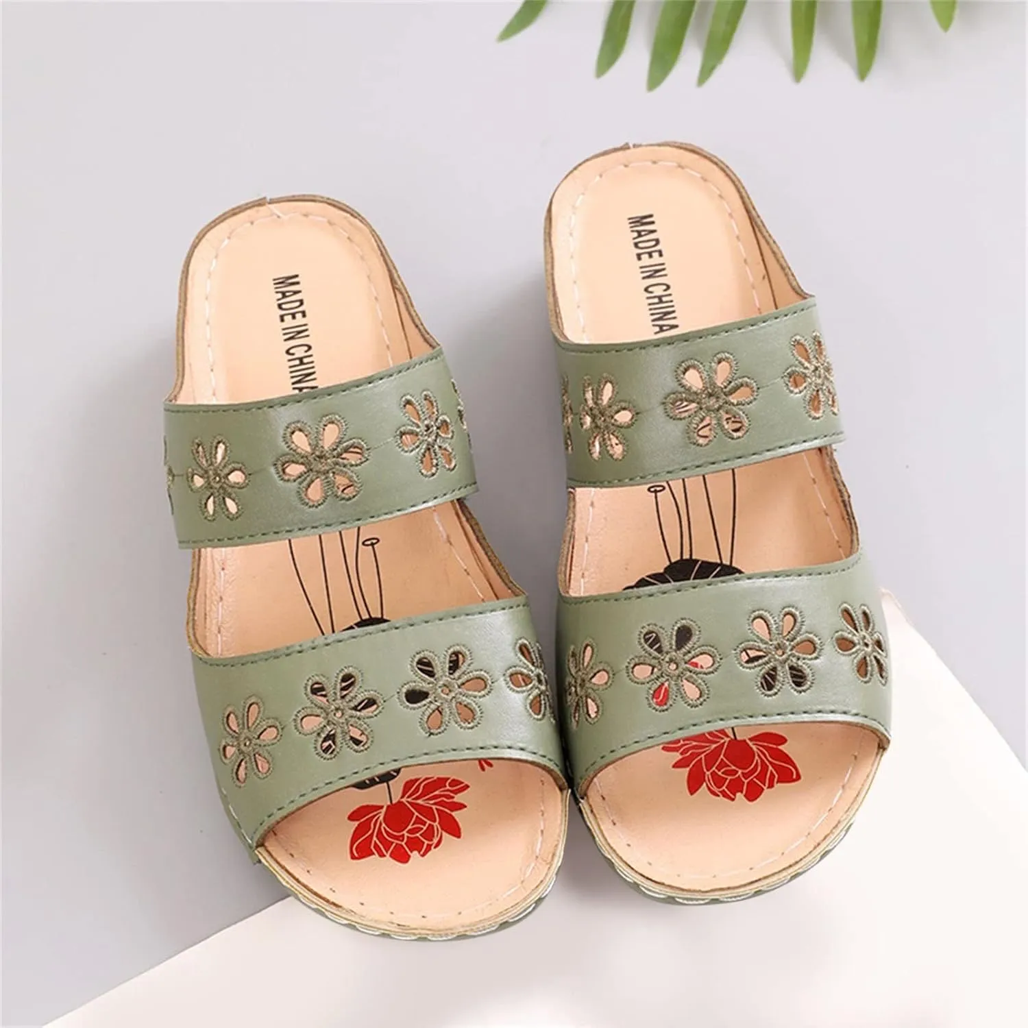 Orthopedic Summer Slides for Women with Arch Support Comfortable Walking Shoes Lightweight Adjustable Straps Beach Casual Outdoor Recovery Sandals