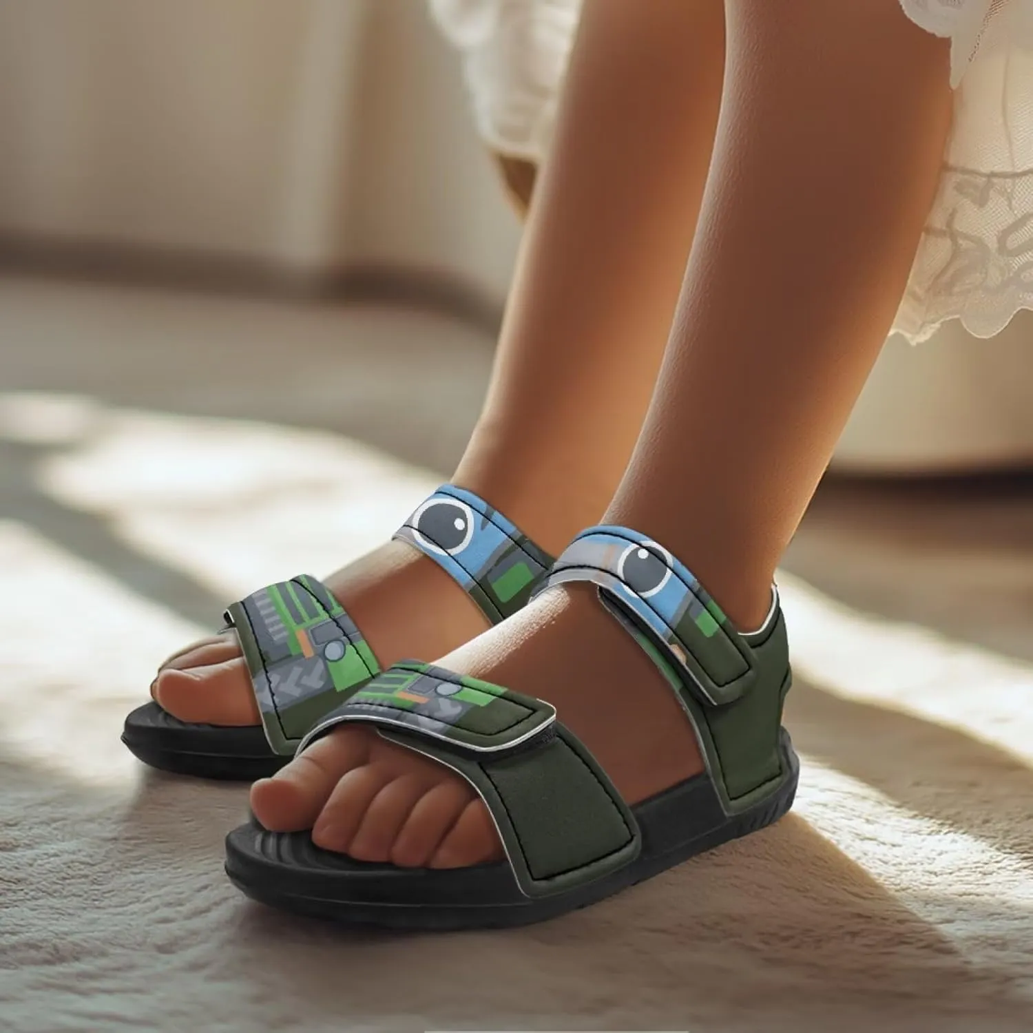 Sandals for Kids Summer Shoes Slide Sandals with Adjustable Strap Open Toe Boys Slides Lightweight Toddler Shoes
