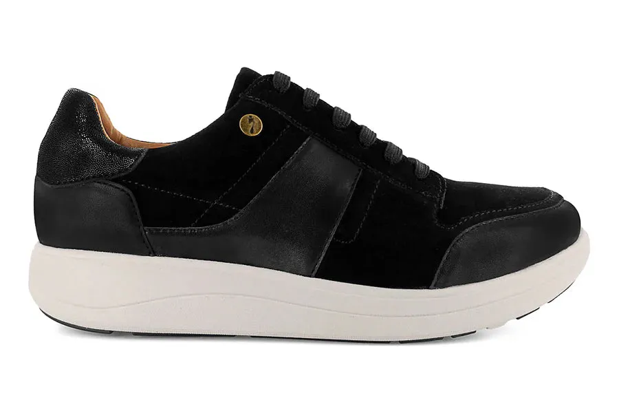 Strive Stellar Black Sneakers