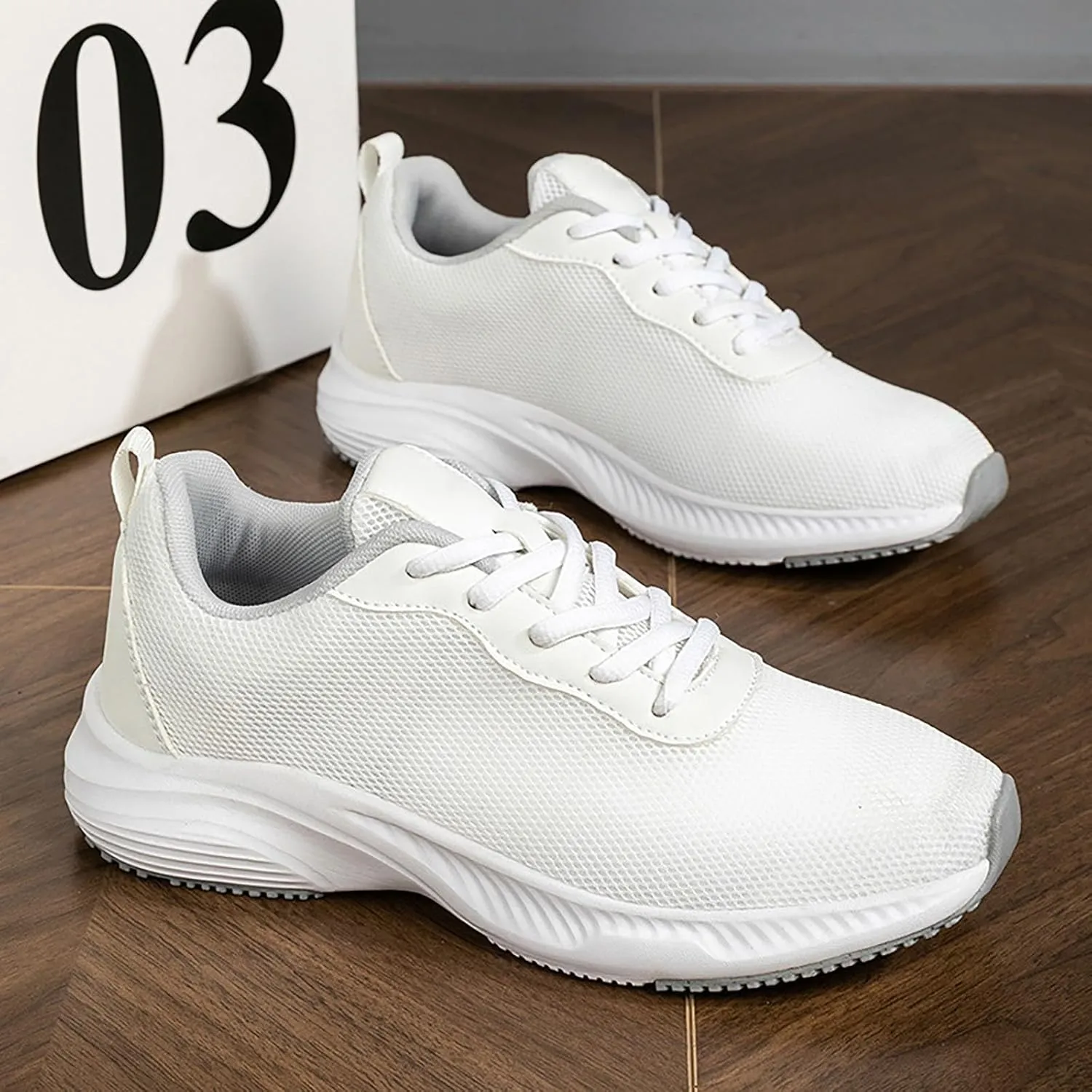 Women Gym Shoes Breathable Mesh Soft Platform Lace Up Sneakers Summer Casual Comfortable Non Slip Running Sport Shoes