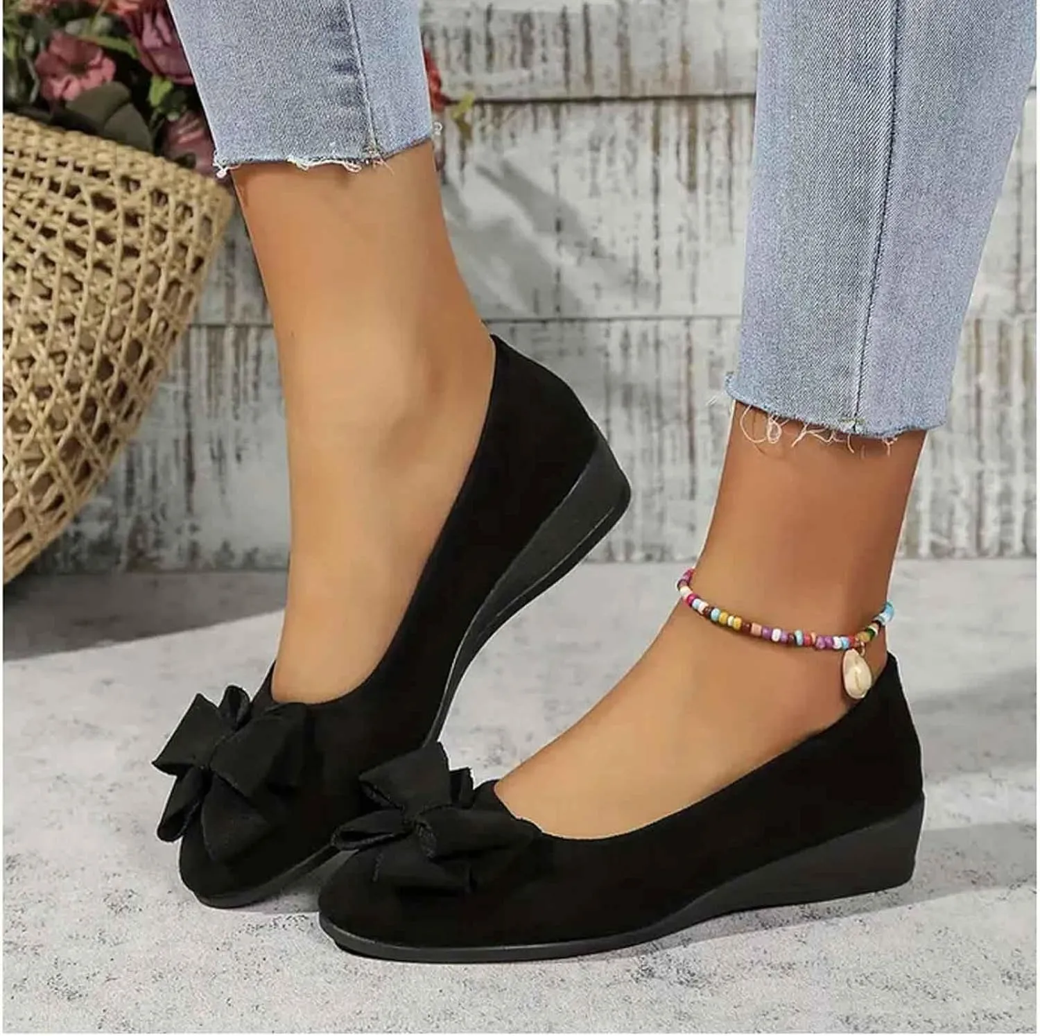 Women's Casual Slip On Shoes Wedge Heel Comfortable Everyday Wear Versatile Footwear for Work Dates Leisure Stylish