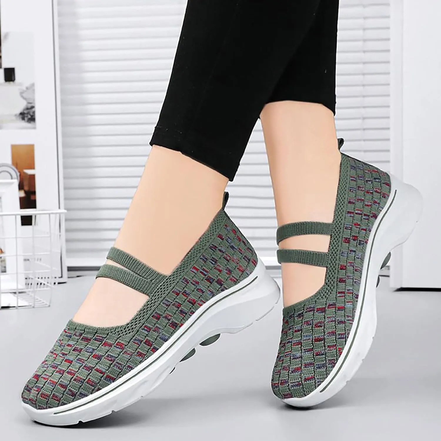 Women's Shoes Sneakers Lightweiht Breathable Mesh Soft Sole Sport Shoes Comfort Casual Non Slip Walking Workout Shoes