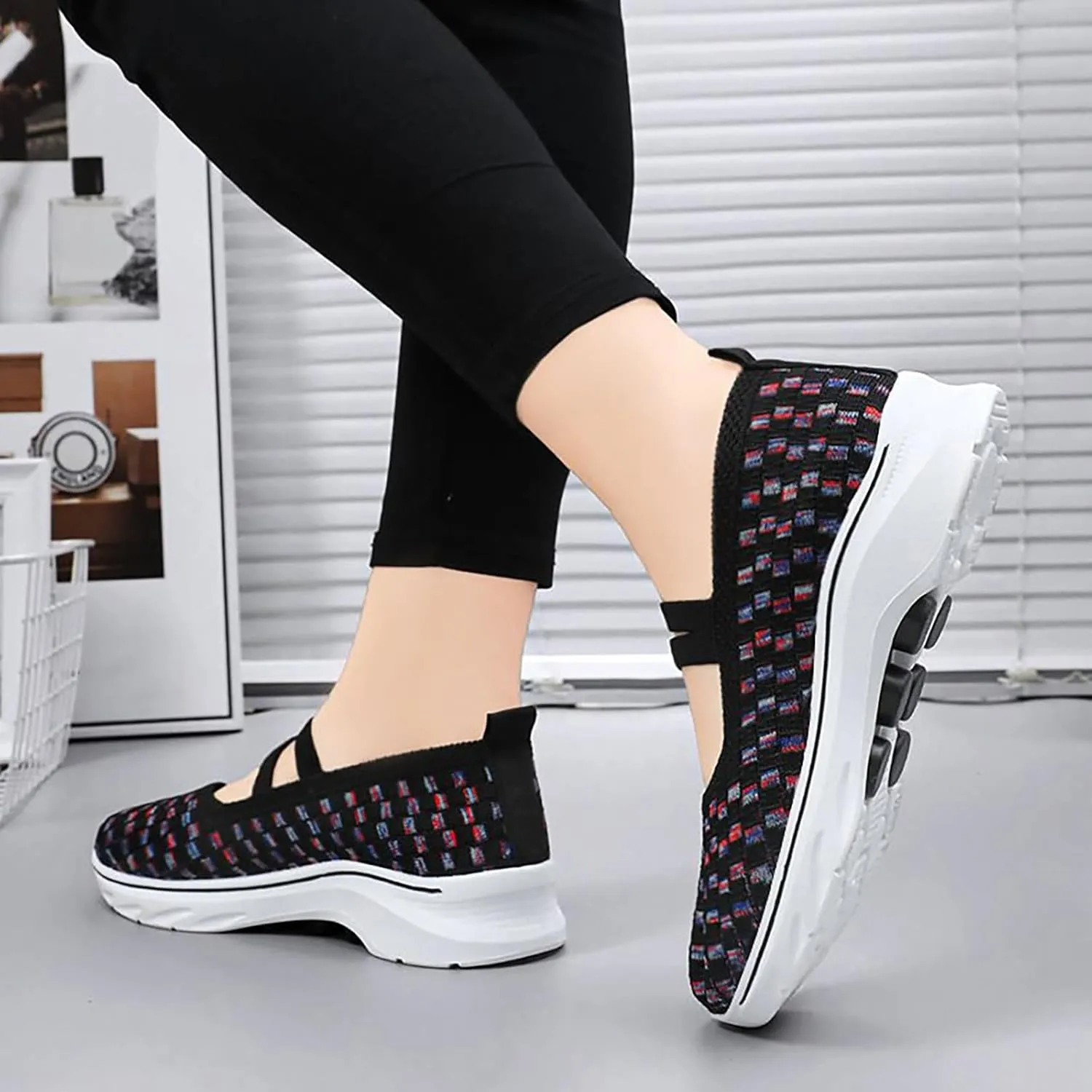 Women's Shoes Sneakers Lightweiht Breathable Mesh Soft Sole Sport Shoes Comfort Casual Non Slip Walking Workout Shoes