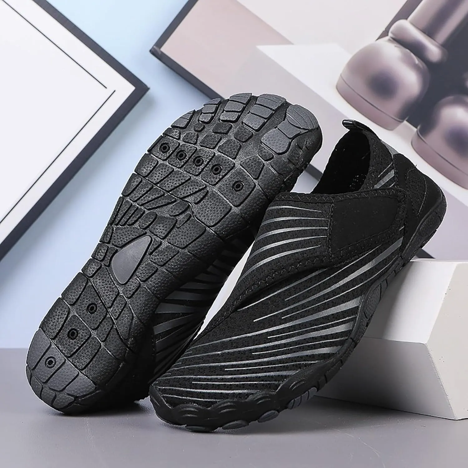 Women's Slip on Walking Shoes Non Slip Memory Foam Vintage Wide Running Shoes Breathable Gym Workout Shoes Ladies 2024 Fashion Sneakers